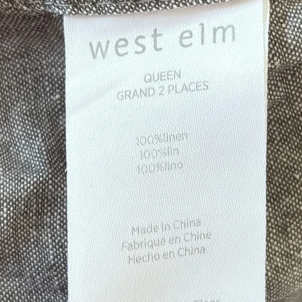 West Elm 100% Linen Sheet Queen Flat 102X90 Gray Stripe Classic Minimalist Bed